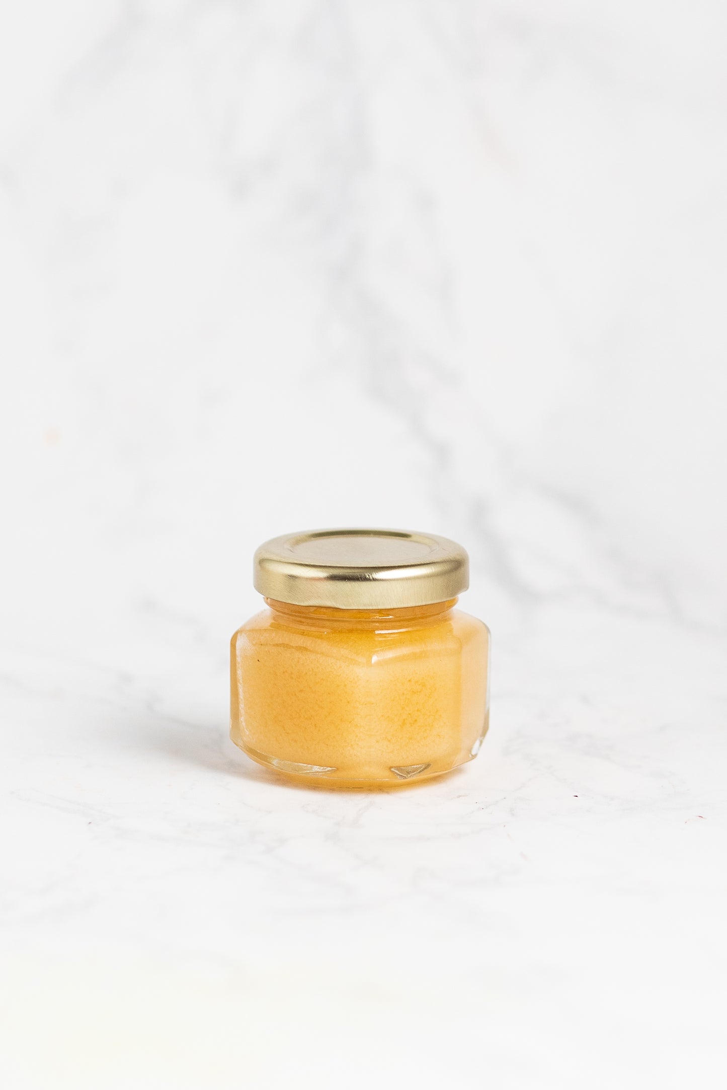 60g Raw Honey Favor jar